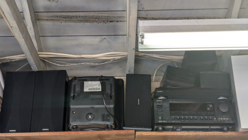 Onkyo Surround Sound System