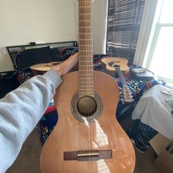 Lucero Classical Guitar