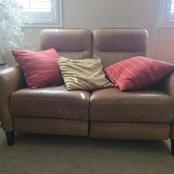 Reclining Couchs