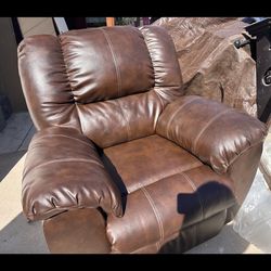 Lazy Boy Brown Leather Recliner 