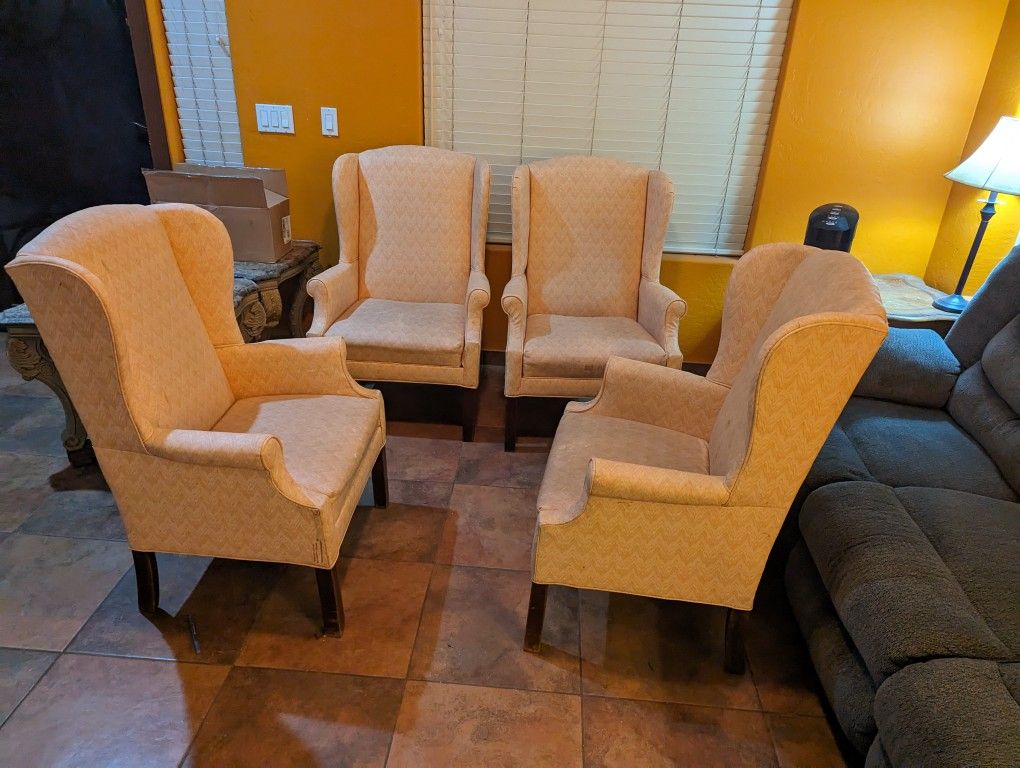 Set Of 4 Peach Wingback Accent Chairs 