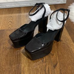 Jeffrey Campbell Patent Pumps 