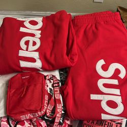Red Supreme Full Set