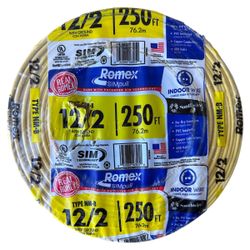 12/2 250 Feet / Pies Wire / Cable (Se habla español)