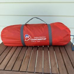 Camping tent fo1or 2  people. Mountaintop Redline 1-Person Tent