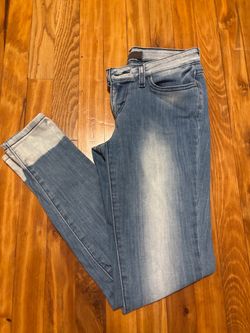 Light Wash Skinny Jeans