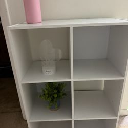 White 6-Cube Storage Shelf