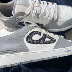 DIOR sneakers 
