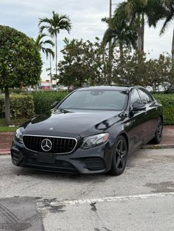 MERCEDES BENZ E 400 2022