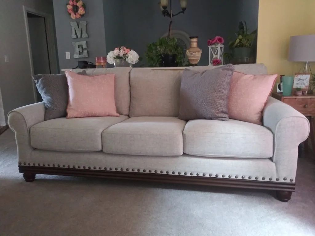 White Geneva 90” Classic Sofa with Decorative Studded Wood Trim