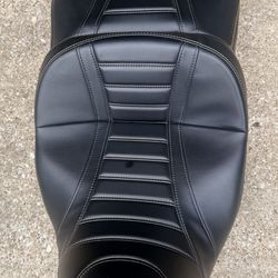 Harley-Davidson Touring models from 2009-2022, such as the Street Glide, Road King, and Electra Glide