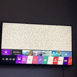 43” LG Smart Tv