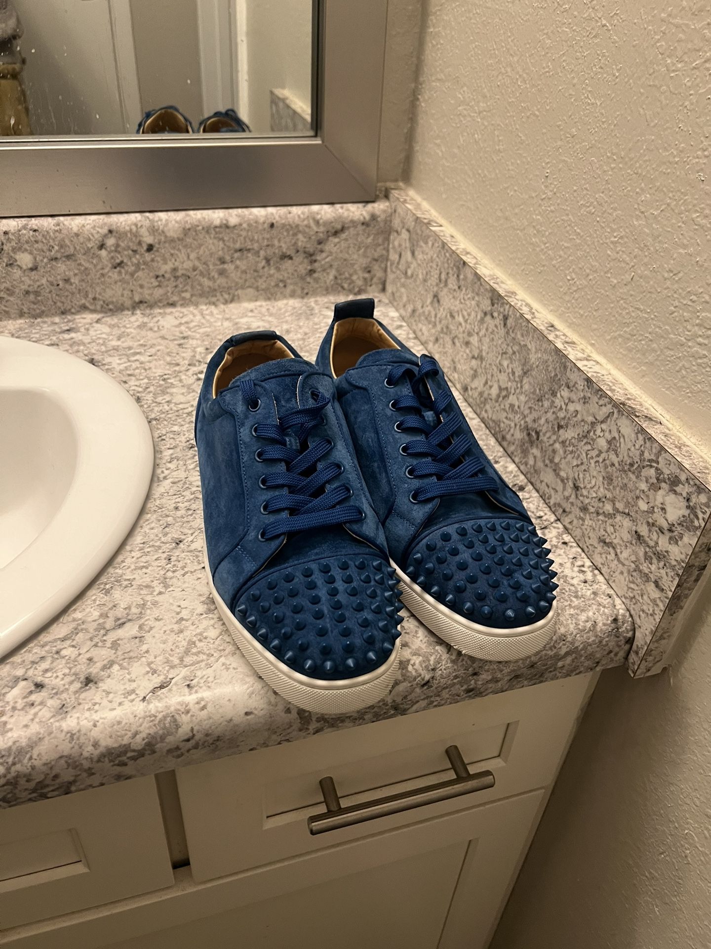 Low top christian louboutin Sneakers