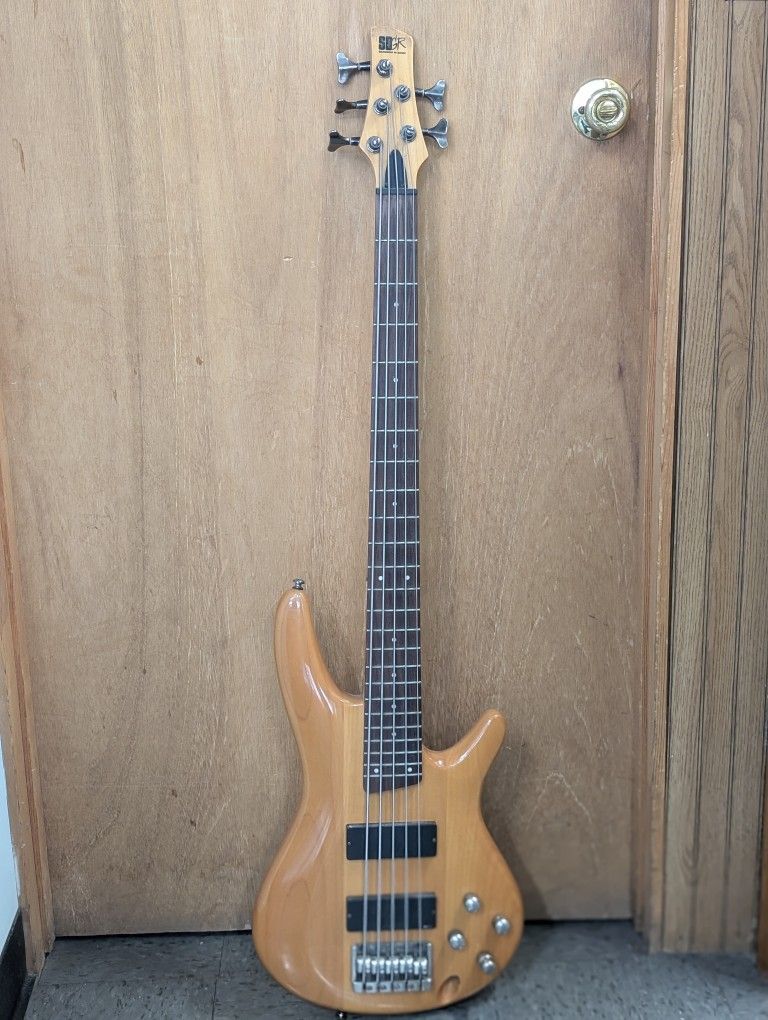 Ibanez Sound gear SR405 Bass Guitar
