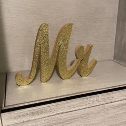 “Mr & Mrs”