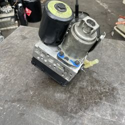 Toyota Prius ABS Unit