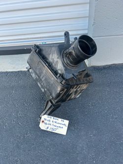 2000 Tacoma V6 Air Cleaner Box