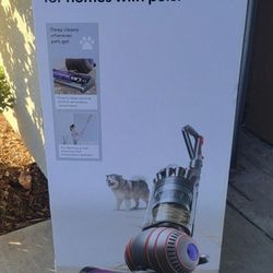 Dyson Ball Animal 3 Upright Vacuum  New