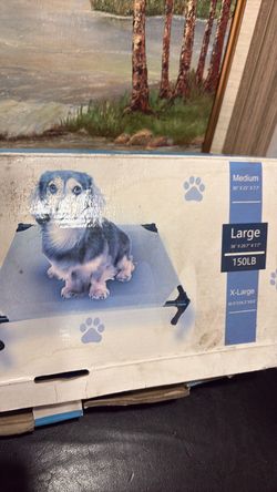 Large 36x29x7” elevated dog bed to keep cool