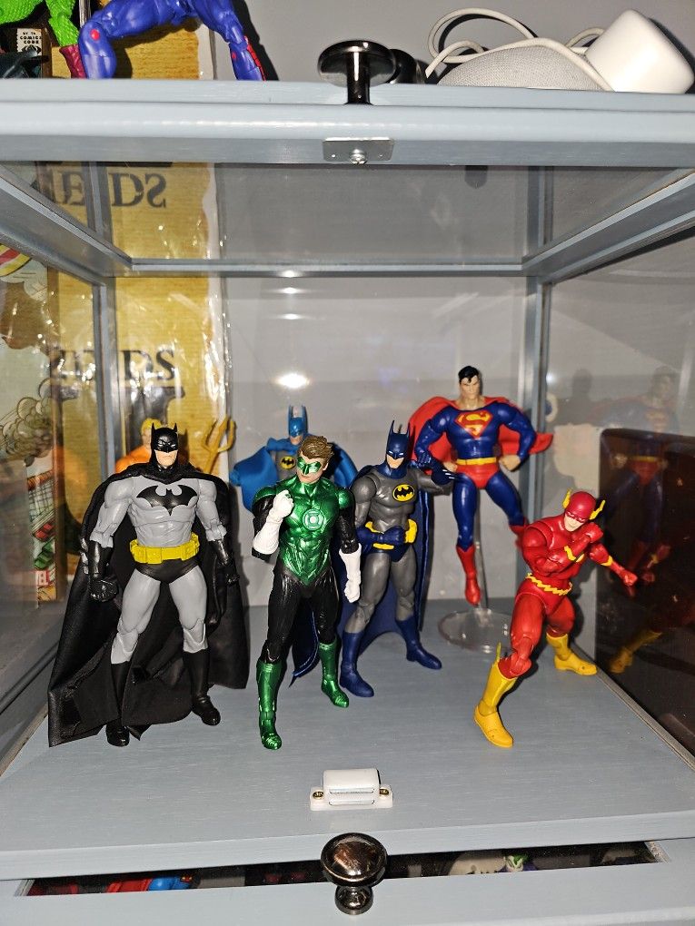 McFarlane DC Multiverse Collection Need Gone ASAP