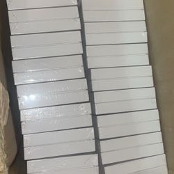 Earphones Single Or Whole Sale