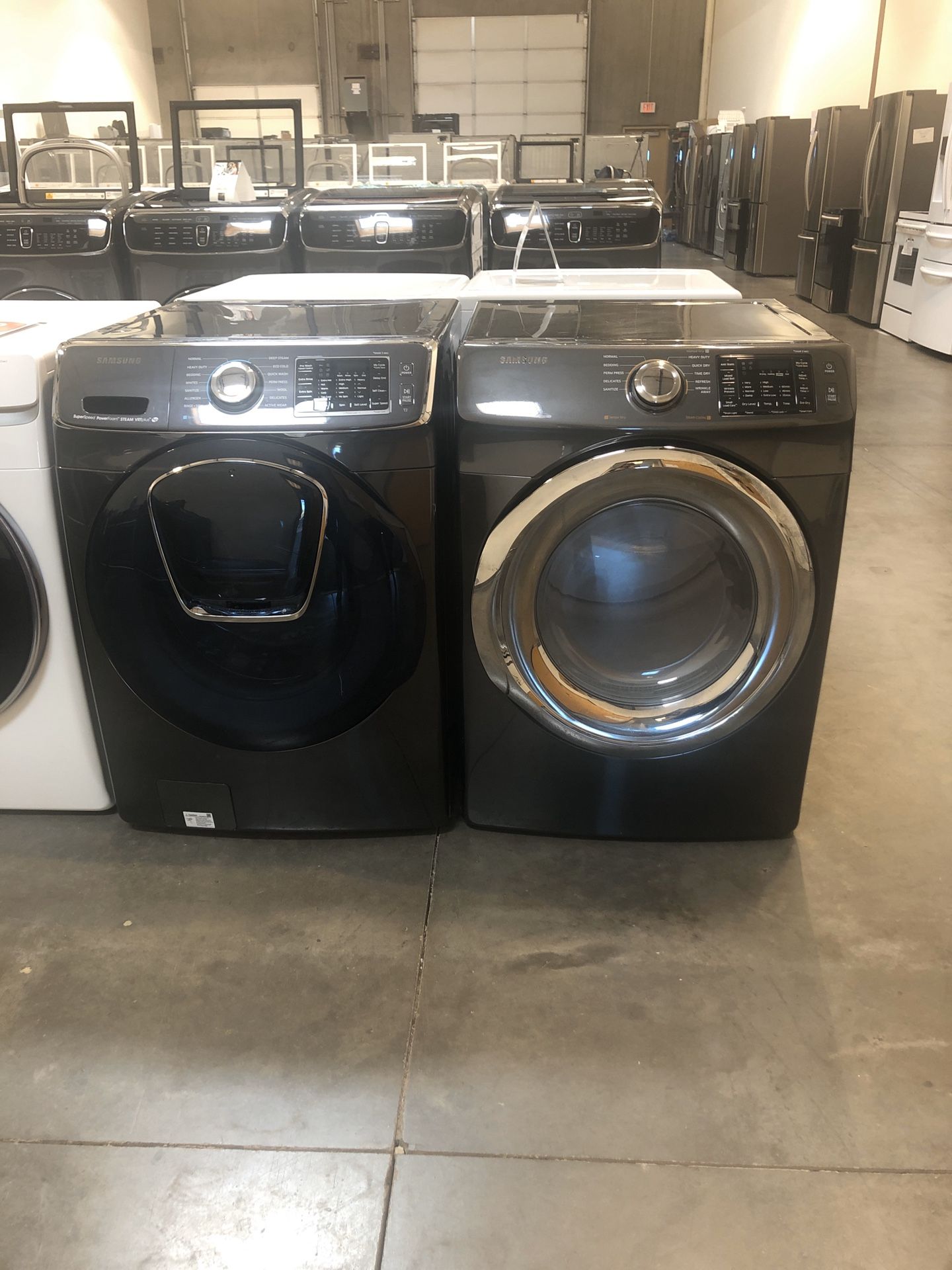 Samsung Front Load Electric Washer & Dryer in Black Stainless Steel set!!!