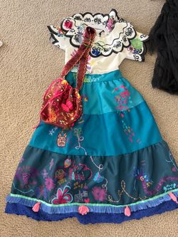 Disney Encanto Mirabel Girls Costume Dress size 7/8