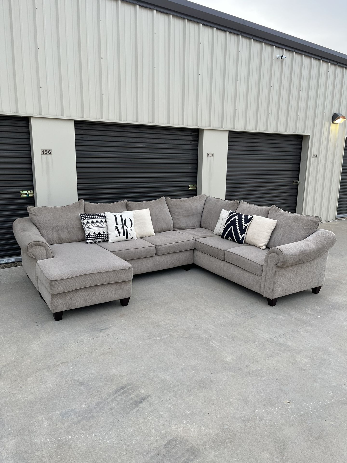 Large Beige/Tan Sectional Couch. Free Delivery!