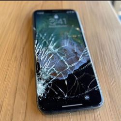  iPhone and Samsung Repair