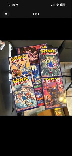 Sonic the Hedgehog Graphic Novel Comic Book Lot