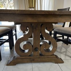Dining Room Table Set 