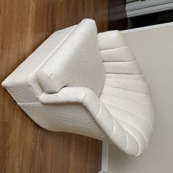 White Fabric Revolving Chair