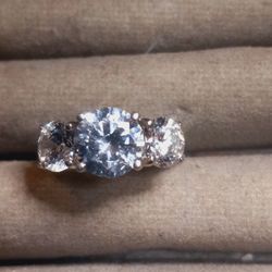 St.Silver Dazzling Ring W/CZ 3 Stones-Sz 5.5