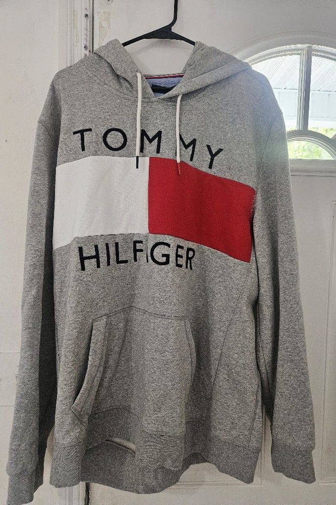 TH Tommy Hilfiger Men's XXL Gray Pullover Hoodie Sweatshirt .