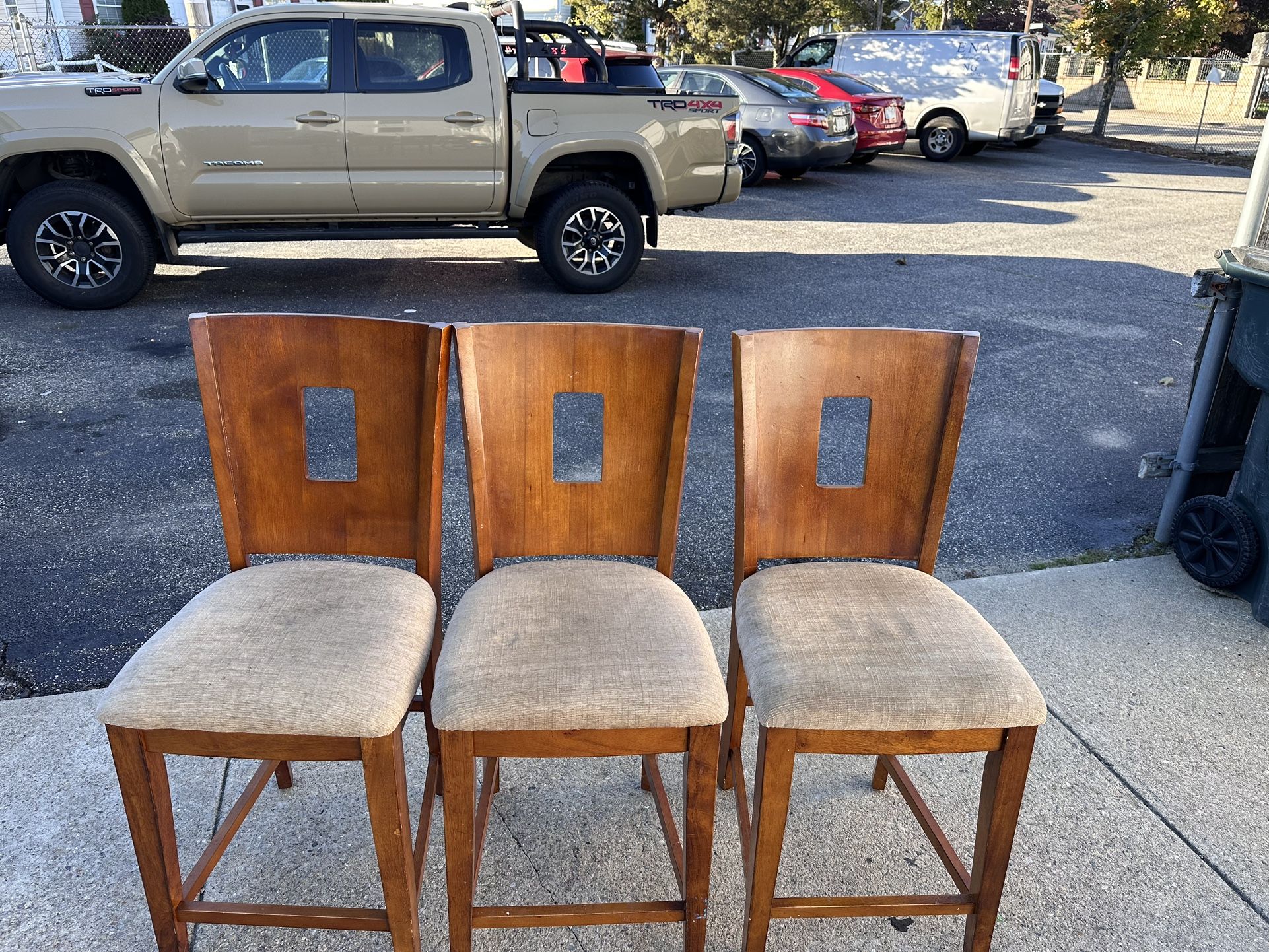 8 Chair Set