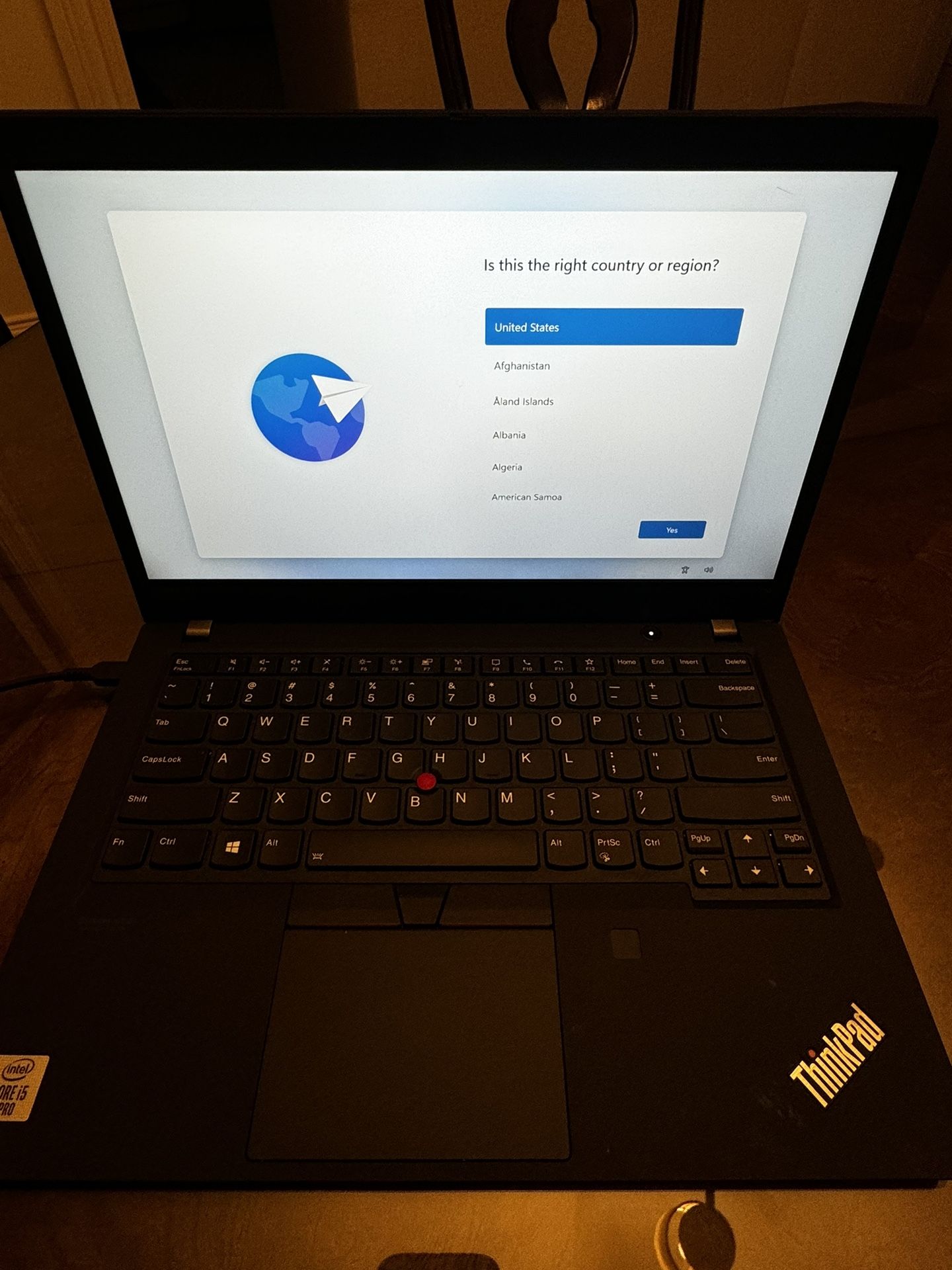 Lenovo Laptop Windows 10 PRO Under Warranty