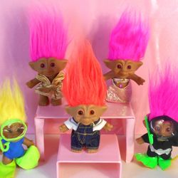 TROLL DOLLS LOT - 16 DOLLS
