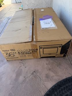 Free Kucht Oven Door with Kick Plate - USED