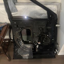 2019 Ford Explorer Driver Door 