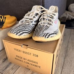 addidas Yeezy 350 v2 Zebra Size 12