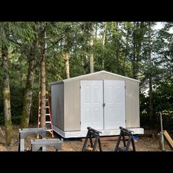 Double Plastic Shed 10 X 8 X 7 Good Condition No Crack No Damage