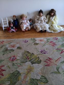 Dolls 3 large 3 small
