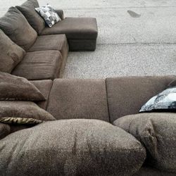 Sectional Family Couch 