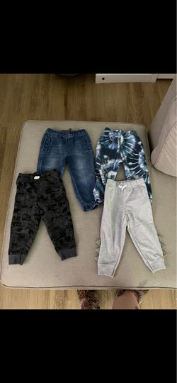 18–24 Month Baby/Toddler bottoms— $10
