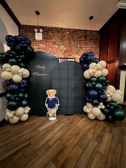 Balloons & Decor