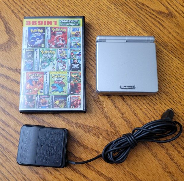 Nintendo Game Boy Advance SP Platinum Silver - AGS 001 - 369 Games Cart!!