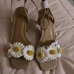 Daisy Wild Fable, Brianna Heels