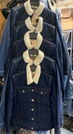 Levi’s men’s trucker jacket New