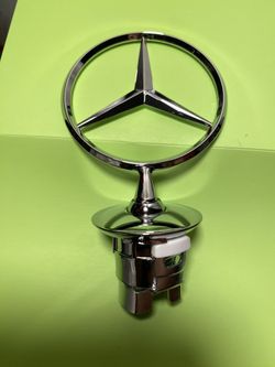 Mercedes Hood Ornament