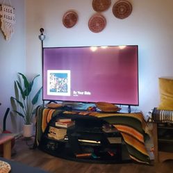 Glass TV Stand - FREE